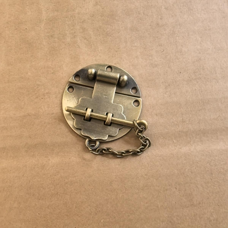 3Pcs Vintage-Style Alloy Lock  – Woodworking Finishing Bewertung und Preis